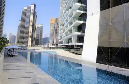 شقة - 1 حمام للايجار في ماركيز سكوير تاور - الخليج التجاري - دبي شقة - 1 حمام للايجار في ماركيز سكوير تاور - الخليج التجاري - دبي