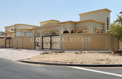 فيلا - 4 غرف نوم - 8 حمامات للبيع في فلل الروضة 3 - 3  الروضة - الروضة - عجمان