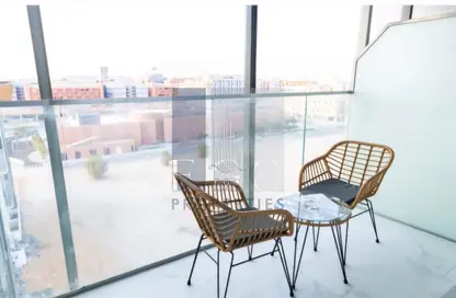 Apartment - 2 Bedrooms - 3 Bathrooms for sale in Oasis 1 - Oasis Residences - Masdar City - Abu Dhabi