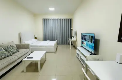 Apartment - Studio - 1 Bathroom for rent in Trafalgar Central - CBD (Central Business District) - International City - Dubai