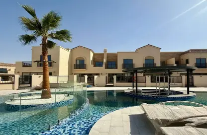 تاون هاوس - 3 غرف نوم - 3 حمامات للايجار في ياسمين لين - منطقة الجولف بالجميرا - دبي