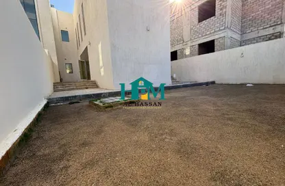 شقة - 2 غرف نوم - 3 حمامات للايجار في مدينة الرياض - أبوظبي