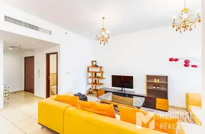 Apartment - 3 Bedrooms - 4 Bathrooms for rent in Rimal 6 - Rimal - Jumeirah Beach Residence - Dubai