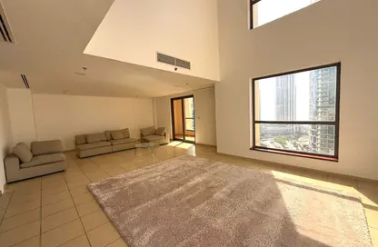 Apartment - 4 Bedrooms - 5 Bathrooms for rent in Shams 4 - Shams - Jumeirah Beach Residence - Dubai
