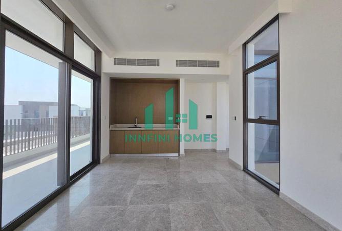 15205301 - Property Image 3