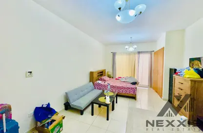 Apartment - Studio - 1 Bathroom for rent in Mulberry 2 - Emirates Gardens 2 - Jumeirah Village Circle - Dubai