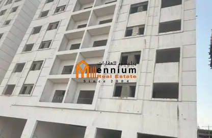 Apartment - 2 Bedrooms - 3 Bathrooms for sale in Al Amira Village - Al Yasmeen - Ajman