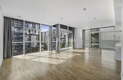 Apartment - 3 Bedrooms - 5 Bathrooms for rent in Building 22 - CityWalk Residential - City Walk - Dubai