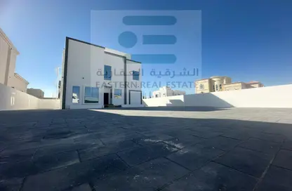 Outdoor Building image for: Villa - 6 Bedrooms - 6 Bathrooms for rent in Madinat Al Riyad - Abu Dhabi, Image 1