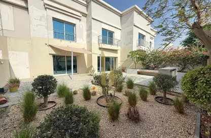 Villa - 4 Bedrooms - 4 Bathrooms for rent in Umm Suqeim 2 Villas - Umm Suqeim 2 - Umm Suqeim - Dubai