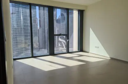 Apartment - 1 Bedroom - 2 Bathrooms for rent in BLVD Heights Tower 1 - BLVD Heights - Downtown Dubai - Dubai