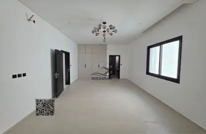 Villa - 5 Bedrooms - 7 Bathrooms for rent in Al Helio 2 - Al Helio - Ajman