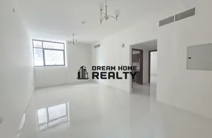 Apartment - 1 Bedroom - 2 Bathrooms for rent in Al Mamzar - Sharjah - Sharjah