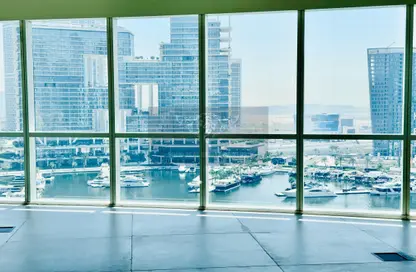 مكتب - استوديو - 1 حمام للايجار في B2B  برج - الخليج التجاري - دبي