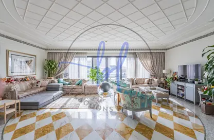 شقة - 3 غرف نوم - 4 حمامات للايجار في بالازيو فيرساتشي - القرية التراثية - دبي