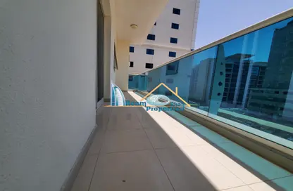 شقة - 2 غرف نوم - 4 حمامات للايجار في واحة السيليكون - دبي
