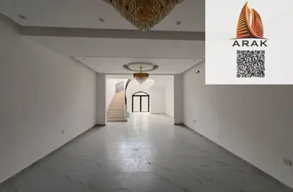 فيلا - 8 غرف نوم - 8 حمامات للبيع في 3 المويهات - المويهات - عجمان