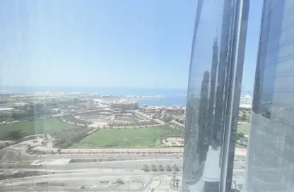 Apartment - 1 Bedroom - 1 Bathroom for rent in Etihad Towers - Corniche Road - Abu Dhabi