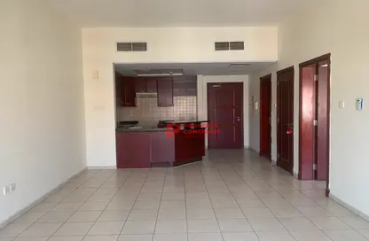 شقة - غرفة نوم - 2 حمامات للايجار في بناية  38إلى107 - طراز البحر المتوسط - ديسكفري غاردنز - دبي