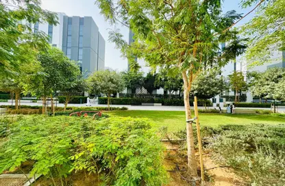 شقة - غرفة نوم - 2 حمامات للبيع في ذا لينك - إيست فييليدج - الجادة - الشارقة