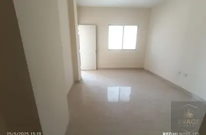 Apartment - 2 Bedrooms - 3 Bathrooms for rent in Ajman Corniche Residences - Ajman Corniche Road - Ajman