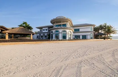 Villa - 5 Bedrooms - 6 Bathrooms for rent in Signature Villas Frond K - Signature Villas - Palm Jumeirah - Dubai