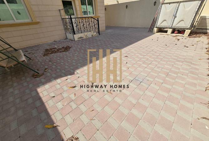 15713271 - Property Image 2