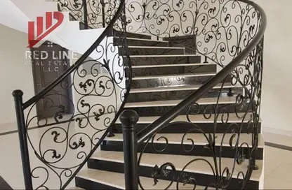 فيلا - 8 غرف نوم - 8 حمامات للبيع في مغيدر - الشارقة فيلا - 8 غرف نوم - 8 حمامات للبيع في مغيدر - الشارقة