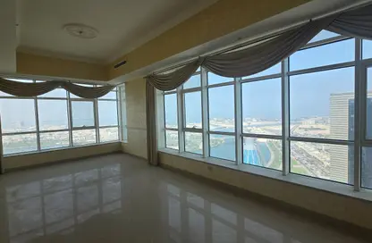 Penthouse - 4 Bedrooms - 5 Bathrooms for sale in Al Majaz - Sharjah