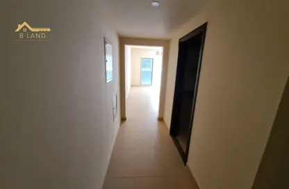 شقة - 2 غرف نوم - 3 حمامات للايجار في مبنى مويلح - مويلح - الشارقة