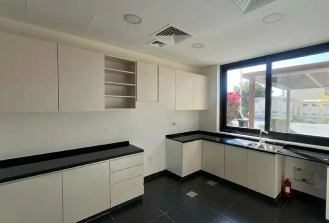 15998843 - صورة العقار 3