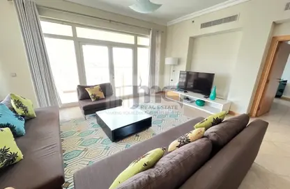 Apartment - 3 Bedrooms - 4 Bathrooms for rent in Al Das - Shoreline Apartments - Palm Jumeirah - Dubai