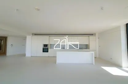 Apartment - 2 Bedrooms - 3 Bathrooms for rent in Al Reem Island - Abu Dhabi