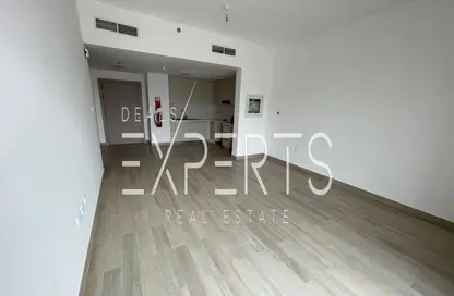 Apartment - 1 Bedroom - 1 Bathroom for rent in Waters Edge - Yas Island - Abu Dhabi