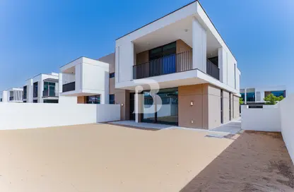 Villa - 4 Bedrooms - 4 Bathrooms for sale in Tilal Al Furjan - Al Furjan - Dubai
