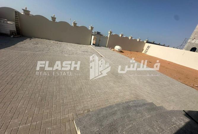 15813171 - Property Image 2