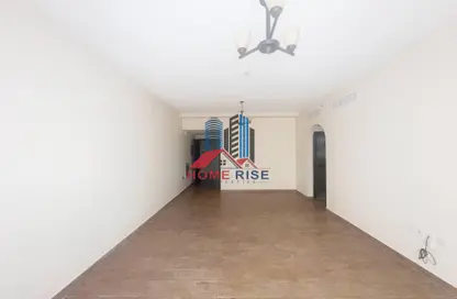 Apartment - 2 Bedrooms - 3 Bathrooms for rent in Muwaileh 29 Building - Muwaileh - Sharjah