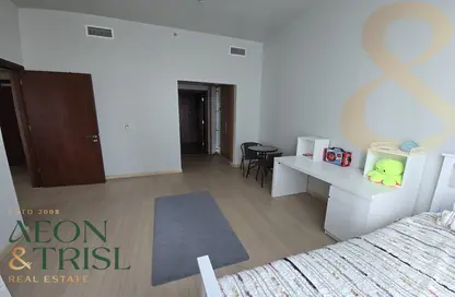 Apartment - 1 Bedroom - 2 Bathrooms for rent in Hamilton Tower - Business Bay - Dubai