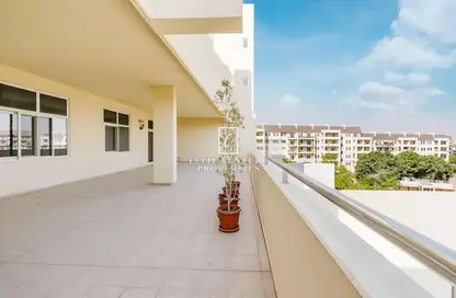 Apartment - 3 Bedrooms - 4 Bathrooms for rent in Foxhill 6 - Foxhill - Motor City - Dubai