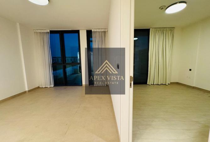 15880402 - صورة العقار 2