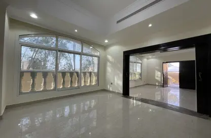 Villa - 5 Bedrooms - 7+ Bathrooms for rent in Khalifa City A Villas - Khalifa City A - Khalifa City - Abu Dhabi