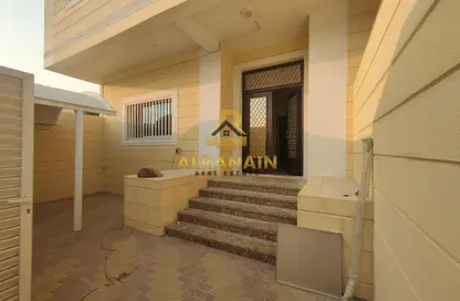 Villa - 3 Bedrooms - 4 Bathrooms for rent in Al Khrais - Al Jimi - Al Ain