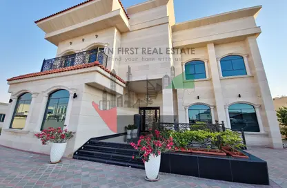 Villa - 4 Bedrooms - 6 Bathrooms for rent in Al Khawaneej 1 - Al Khawaneej - Dubai