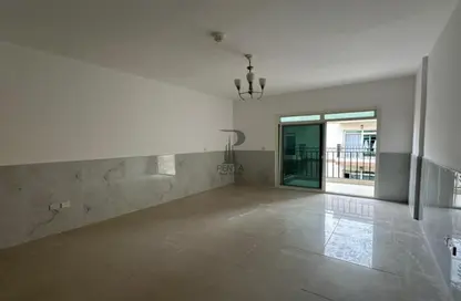 شقة - 1 حمام للايجار في May ريزيدنس 3 - ماي رزدنس - الضاحية 10 - قرية جميرا الدائرية - دبي