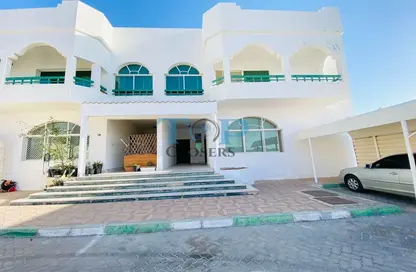 Villa - 4 Bedrooms - 5 Bathrooms for rent in Mueifia - Al Markhaniya - Al Ain