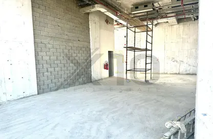 Shop - Studio for rent in Mirdif - Dubai