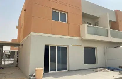 Villa - 3 Bedrooms - 3 Bathrooms for rent in Manazel Al Reef 2 - Al Samha - Abu Dhabi