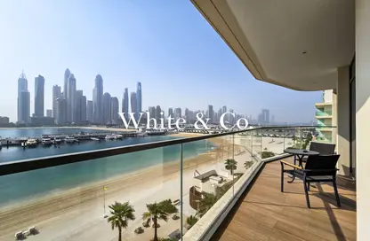 Apartment - 2 Bedrooms - 2 Bathrooms for sale in Marina Vista - EMAAR Beachfront - Dubai Harbour - Dubai