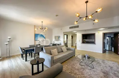 Apartment - 2 Bedrooms - 3 Bathrooms for sale in Shams 1 - Shams - Jumeirah Beach Residence - Dubai