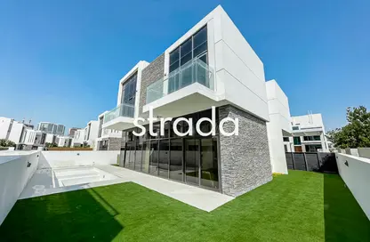 فيلا - 5 غرف نوم - 7 حمامات للبيع في ترامب استايت - داماك هيلز - دبي